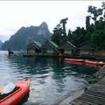Khao Sok raft house