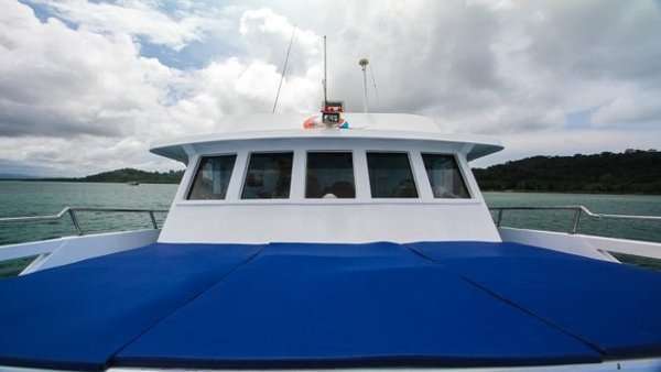MQ7sundeck_captain-660×348