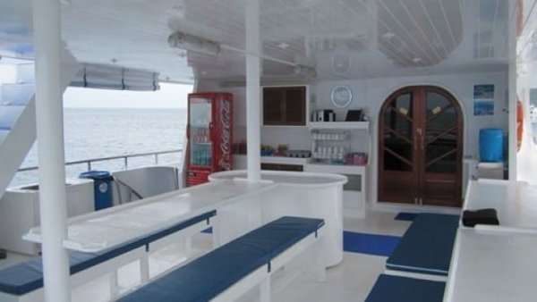 MQIII_Dining_Area_2-660×348