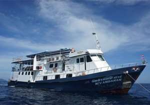 MV Bavaria Liveaboard | 3, 4 or 7 Days Liveaboard