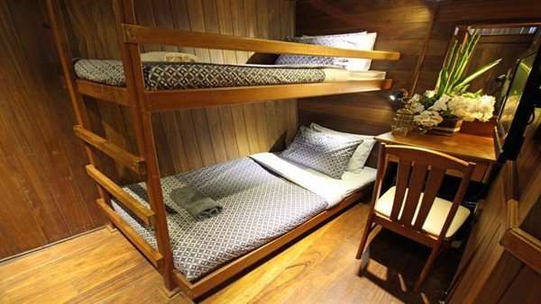 Twin Cabinw700h466crwidth700crheight466