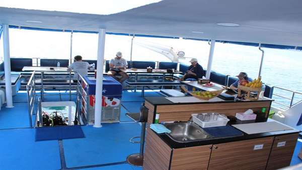 dining-deck-7