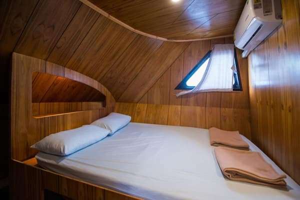 camic-similan-liveaboard-double3